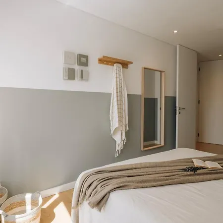 Trocchia - 1 Bedroom And Parking In Alvalade Apartament Lizbona