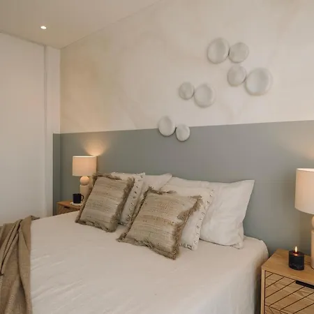 Trocchia - 1 Bedroom And Parking In Alvalade Apartman *